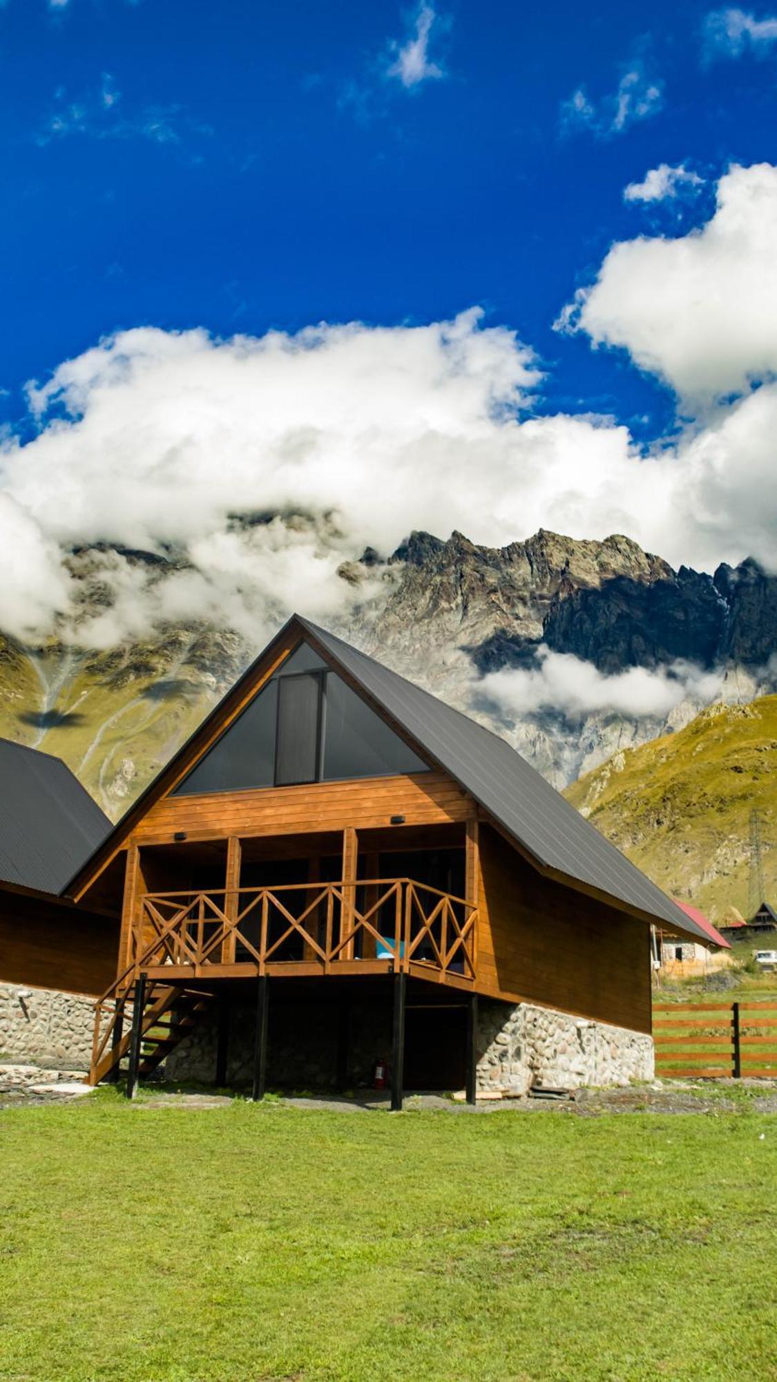 Cliffside Cottage Kazbegi Dış mekan fotoğraf